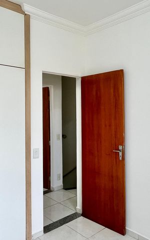 Casa à venda com 70m², 2 quartos e 1 vaga