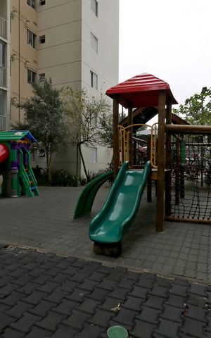 Apartamento à venda com 73m², 2 quartos e 1 vagaÁrea Comum - Playground