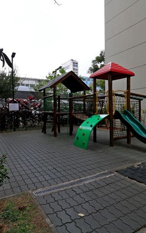 Apartamento à venda com 73m², 2 quartos e 1 vagaÁrea Comum - Playground