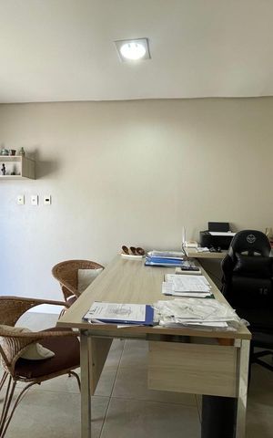 Casa à venda com 190m², 4 quartos e 2 vagas