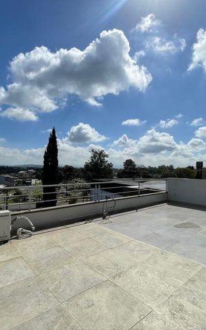 Casa à venda com 190m², 4 quartos e 2 vagas