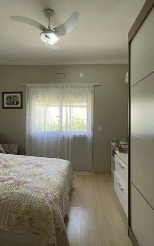 Casa à venda com 190m², 4 quartos e 2 vagas