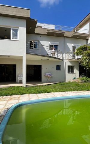 Casa à venda com 190m², 4 quartos e 2 vagas