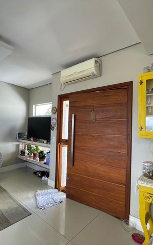 Casa à venda com 190m², 4 quartos e 2 vagas