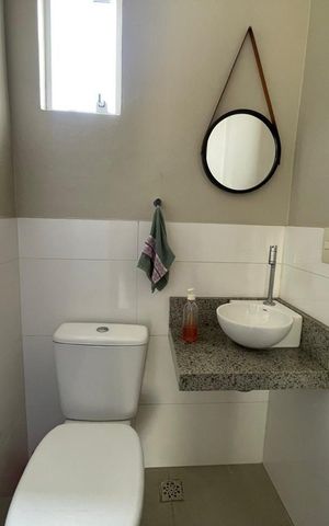 Casa à venda com 190m², 4 quartos e 2 vagas