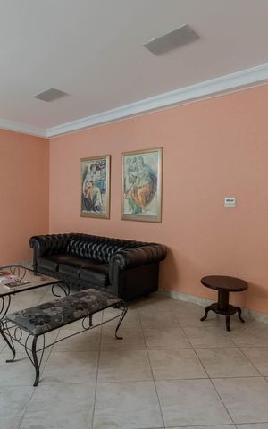 Apartamento para alugar com 82m², 2 quartos e sem vaga Apartamento para alugar com 82m², 2 quartos e sem vagaHall de entrada