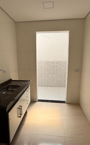 Casa para alugar com 80m², 2 quartos e 1 vaga