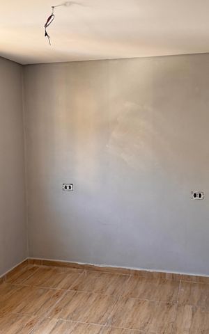 Casa para alugar com 80m², 2 quartos e 1 vaga