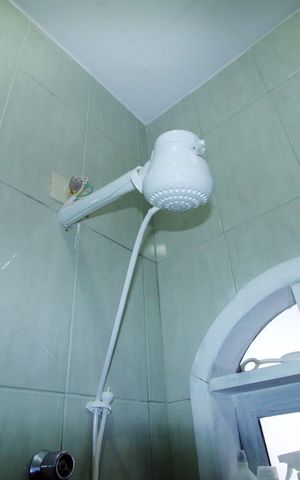 Casa à venda com 110m², 2 quartos e 2 vagasBanheiro da Suíte