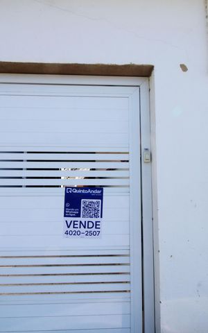 Casa à venda com 110m², 2 quartos e 2 vagasPlaca