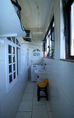 Casa à venda com 110m², 2 quartos e 2 vagasÁrea de Serviço