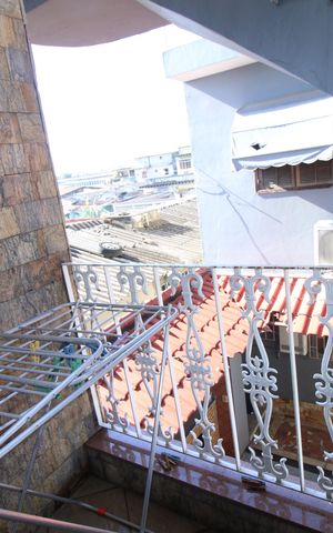Casa à venda com 110m², 2 quartos e 2 vagasVaranda