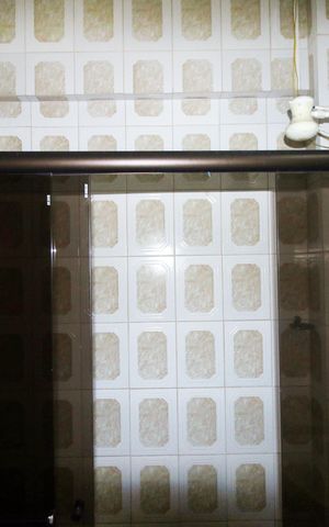 Casa à venda com 110m², 2 quartos e 2 vagasBanheiro de serviço