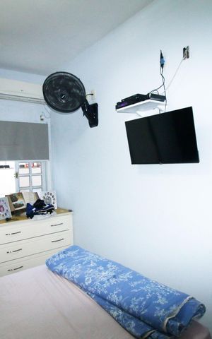 Casa à venda com 110m², 2 quartos e 2 vagasQuarto 2 - Suíte