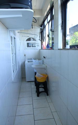 Casa à venda com 110m², 2 quartos e 2 vagasÁrea de Serviço