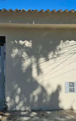 Casa para alugar com 45m², 1 quarto e sem vaga Casa para alugar com 45m², 1 quarto e sem vagaFachada