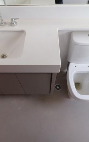 Apartamento para alugar com 80m², 2 quartos e 2 vagasBanheiro 
