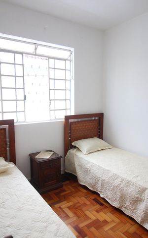 Casa à venda com 370m², 3 quartos e 3 vagasQuarto 2