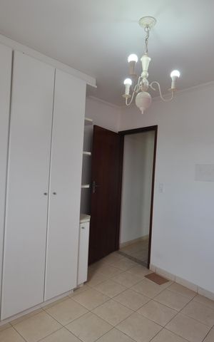 Casa à venda com 165m², 3 quartos e 6 vagasQuarto 2