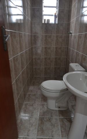 Casa à venda com 165m², 3 quartos e 6 vagasLavabo