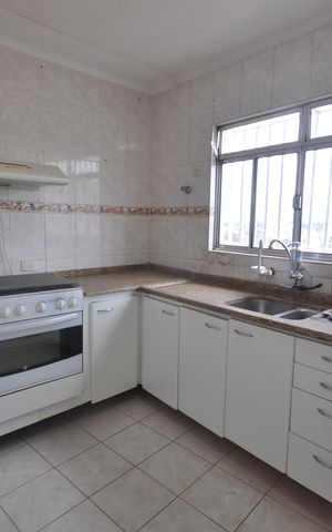 Casa à venda com 165m², 3 quartos e 6 vagasCozinha