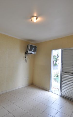 Casa à venda com 165m², 3 quartos e 6 vagasQuarto Suíte