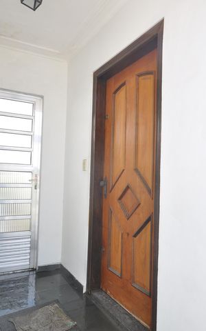 Casa à venda com 165m², 3 quartos e 6 vagasHall de entrada