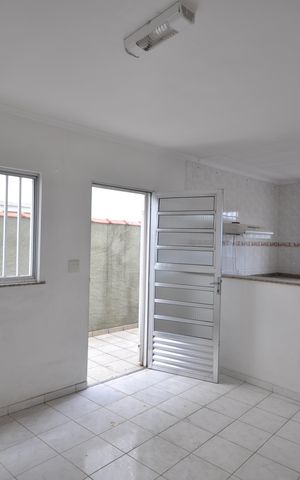 Casa à venda com 165m², 3 quartos e 6 vagasCopa e cozinha