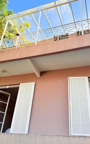Casa para alugar com 250m², 3 quartos e 4 vagas Casa para alugar com 250m², 3 quartos e 4 vagasLavanderia