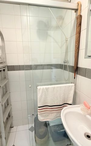 Casa para alugar com 250m², 3 quartos e 4 vagas Casa para alugar com 250m², 3 quartos e 4 vagasLavanderia