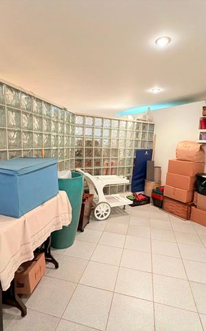 Casa para alugar com 250m², 3 quartos e 4 vagas Casa para alugar com 250m², 3 quartos e 4 vagasSalão