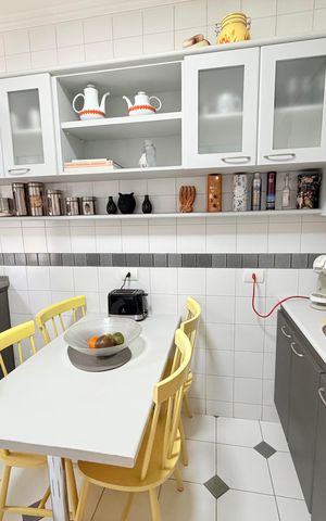 Casa para alugar com 250m², 3 quartos e 4 vagas Casa para alugar com 250m², 3 quartos e 4 vagasCozinha