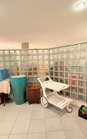 Casa para alugar com 250m², 3 quartos e 4 vagas Casa para alugar com 250m², 3 quartos e 4 vagasSalão