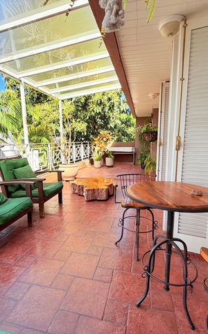 Casa para alugar com 250m², 3 quartos e 4 vagas Casa para alugar com 250m², 3 quartos e 4 vagasVaranda