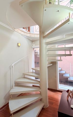Casa para alugar com 250m², 3 quartos e 4 vagas Casa para alugar com 250m², 3 quartos e 4 vagasSala de TV