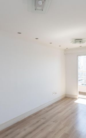 Apartamento à venda com 58m², 2 quartos e 2 vagas Apartamento à venda com 58m², 2 quartos e 2 vagasSala