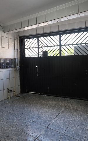 Casa à venda com 120m², 3 quartos e 2 vagasGaragem