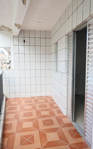 Casa à venda com 120m², 3 quartos e 2 vagasSala