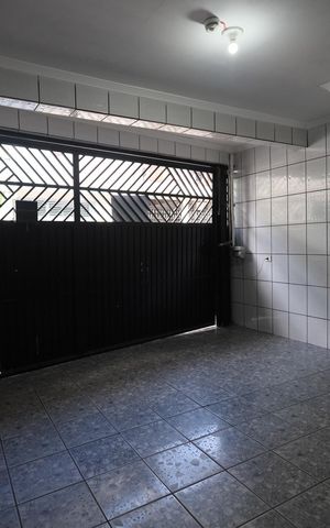 Casa à venda com 120m², 3 quartos e 2 vagasGaragem