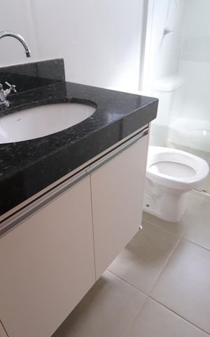 Apartamento para alugar com 56m², 2 quartos e 1 vagaBanheiro do Quarto 1 e Social