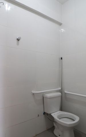 Apartamento para alugar com 56m², 2 quartos e 1 vagaÁrea comum - Banheiro