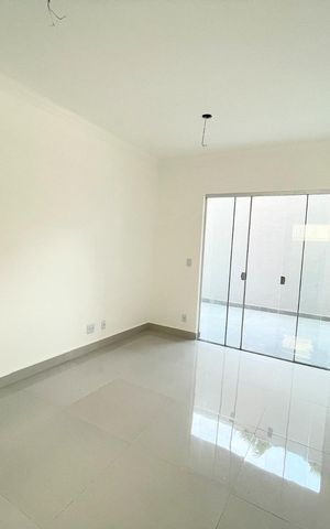 Apartamento à venda com 65m², 2 quartos e 1 vagaSala