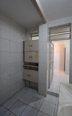 Casa de condomínio à venda com 78m², 2 quartos e 1 vagaÁrea de Serviço