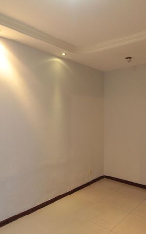 Casa de condomínio à venda com 78m², 2 quartos e 1 vagaSala