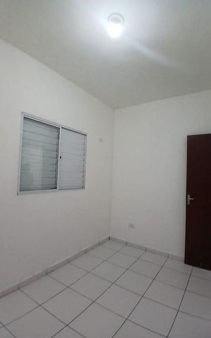 Casa para alugar com 65m², 2 quartos e 1 vaga Casa para alugar com 65m², 2 quartos e 1 vagaQuarto