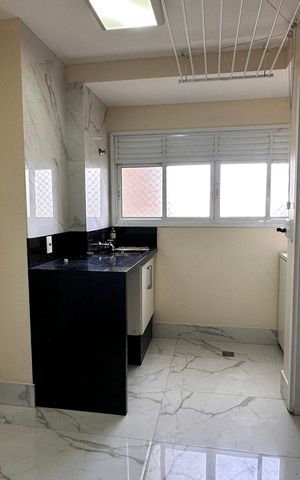 Apartamento para alugar com 160m², 3 quartos e 2 vagas Apartamento para alugar com 160m², 3 quartos e 2 vagasÁrea de serviço