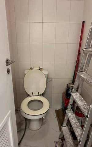 Apartamento para alugar com 160m², 3 quartos e 2 vagas Apartamento para alugar com 160m², 3 quartos e 2 vagasBanheiro de serviço