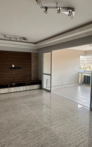 Apartamento para alugar com 160m², 3 quartos e 2 vagas Apartamento para alugar com 160m², 3 quartos e 2 vagasSala