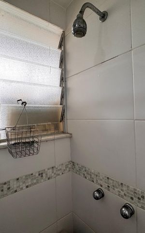Apartamento para alugar com 115m², 2 quartos e 1 vaga Apartamento para alugar com 115m², 2 quartos e 1 vagaSuíte - Banheiro