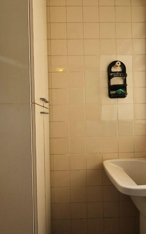 Apartamento à venda com 78m², 2 quartos e 1 vagaCozinha e Área de Serviço